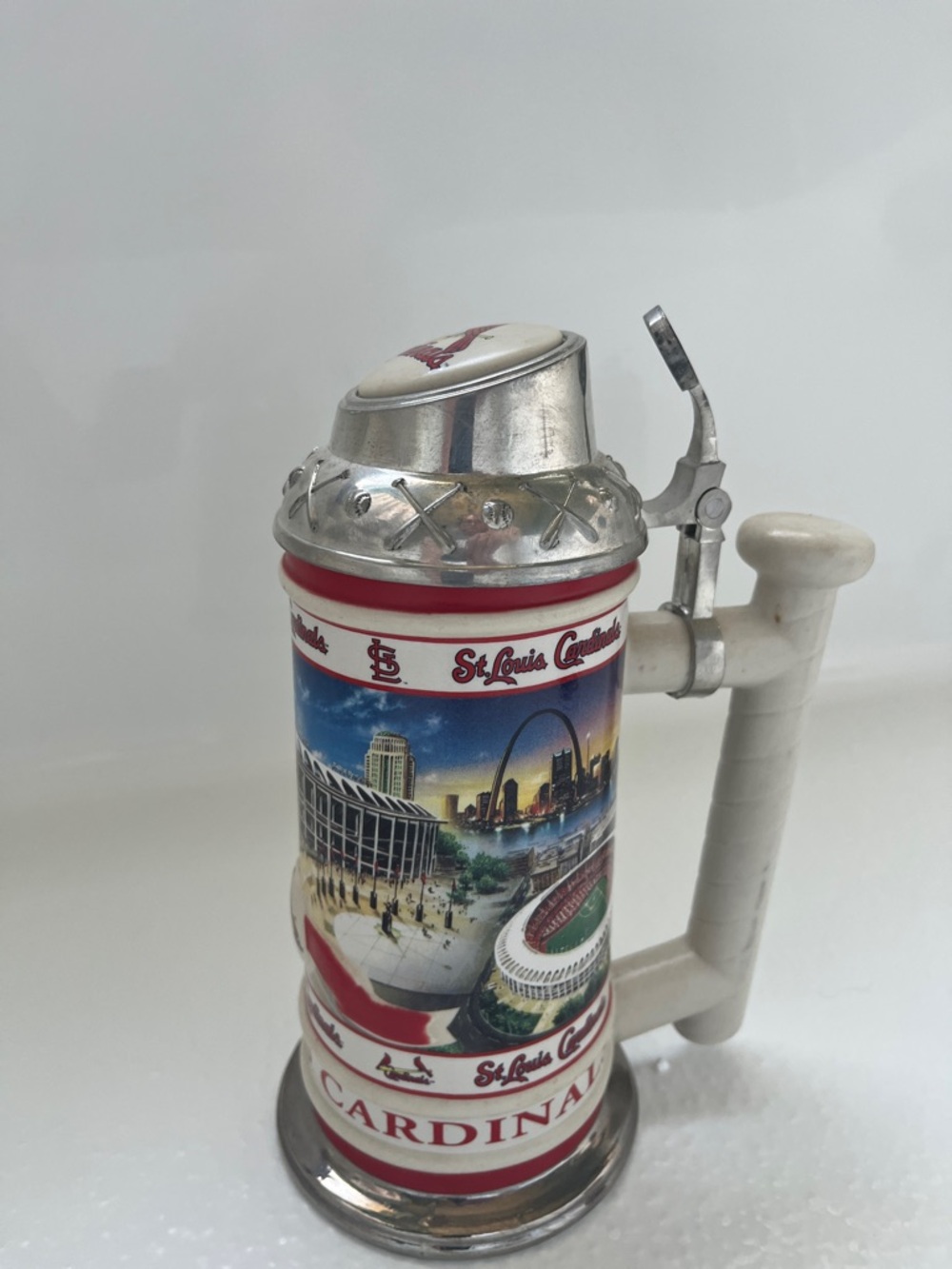 Ceramic Beer Stein with Pewter Lid - White and Red